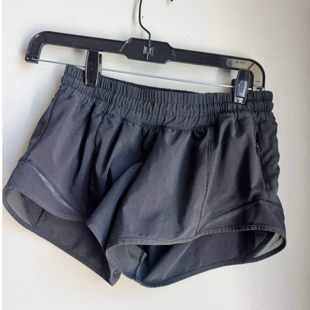 Lululemon Hotty Hot Short Black 4 Mesh Panel Clean Girl Athleisure